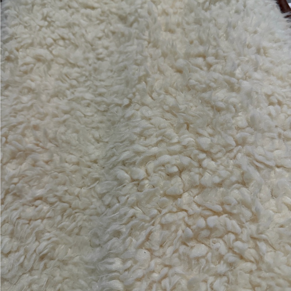 Elegant Cream Women's Vest with Brown Trim - Picture 6 of 7